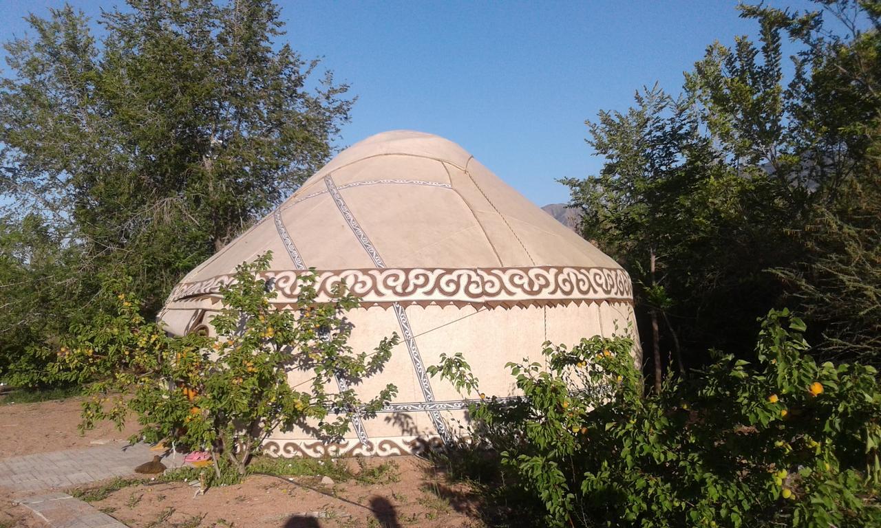 Trekking Center Hotel Bokonbayevo Luaran gambar